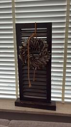 Luik met krans - Landelijke decoratie 2x, Ophalen of Verzenden, Zo goed als nieuw