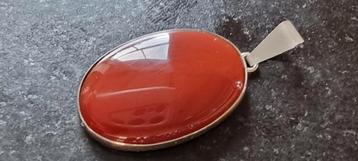 Zilveren vintage hanger met carneool beschikbaar voor biedingen