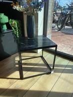 Zwaar model bijzettafel met marmer blad 50x50x50, Ophalen, Zo goed als nieuw, 50 tot 100 cm, Minder dan 50 cm