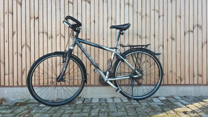 TREK 7200FX  - Zwart/Grijs - Framemaat 42cm, Fietsen en Brommers, Fietsen | Heren | Sportfietsen en Toerfietsen, Zo goed als nieuw