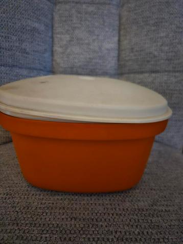 2 Tupperware Serveer Wonder Schalen - Nette Staat beschikbaar voor biedingen