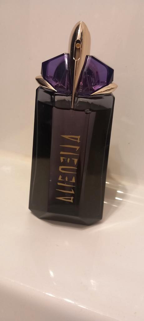 Mugler Alien 90ml - Damesparfum, Sieraden, Tassen en Uiterlijk, Uiterlijk | Parfum, Zo goed als nieuw, Ophalen of Verzenden