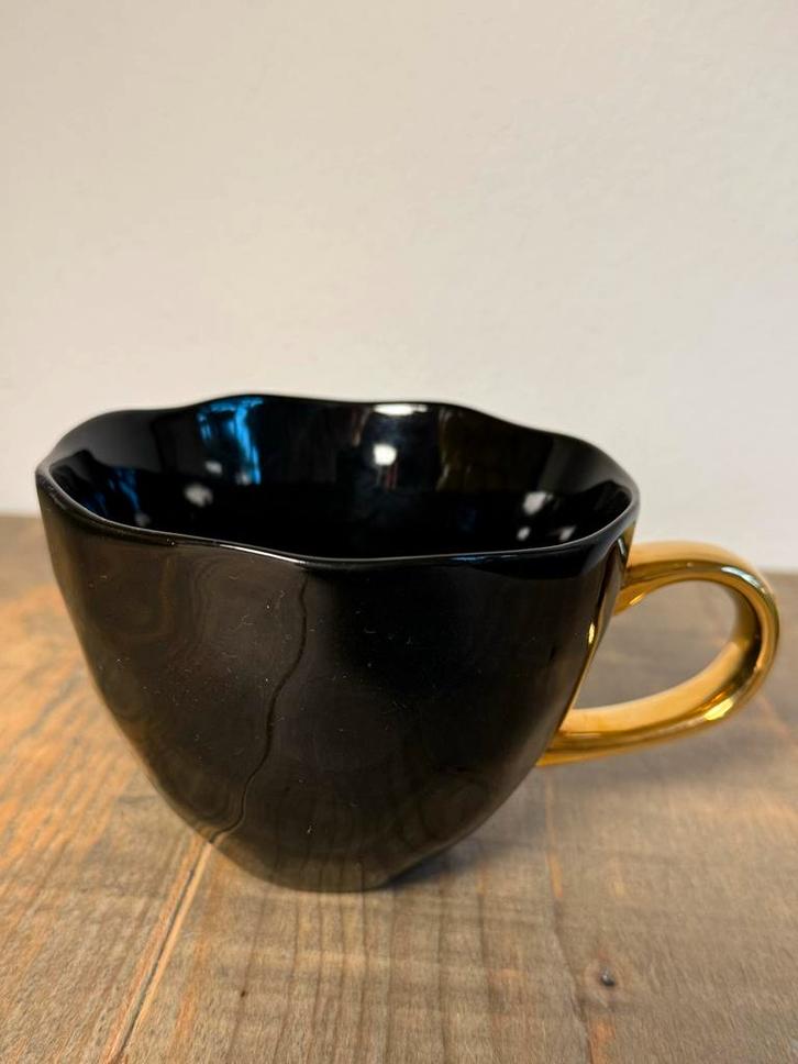 Urban Nature Culture Amsterdam Capuccinomok theemok zwart, Huis en Inrichting, Keuken | Servies, Zo goed als nieuw, Kop(pen) en/of Schotel(s)