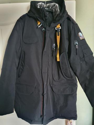 Nieuwe parajumpers winterjas maat XL beschikbaar voor biedingen