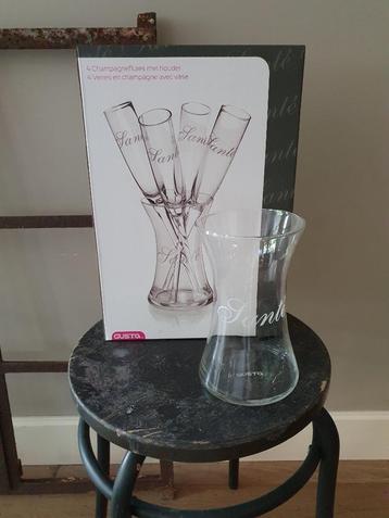Champagne glazen met houder merk Gusta *Nieuw in doos* beschikbaar voor biedingen