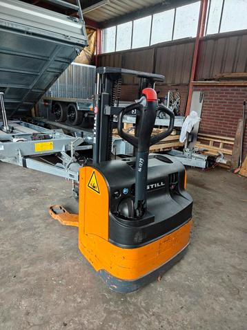 Still Stapelaar aanhanger / caravan rangeer hulp  beschikbaar voor biedingen