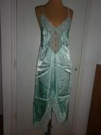 set nachthemd en peignoir maat M, Verzenden, Groen, Nachtkleding