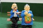 Opa en oma op houten bankje levensecht, Ophalen of Verzenden, Nieuw, Kunststof, Mensenbeeld