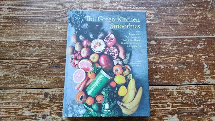 The Green Kitchen Smoothies - Kookboek, Boeken, Kookboeken, Zo goed als nieuw, Taart, Gebak en Desserts, Overige typen, Gezond koken