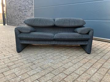 Cassina Maralunga 2zit, originele ribble stof Topstaat!! beschikbaar voor biedingen