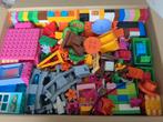 Heel veel duplo, met o.a. Maya de bij en Hello Kitty, Kinderen en Baby's, Speelgoed | Duplo en Lego, Ophalen of Verzenden, Gebruikt