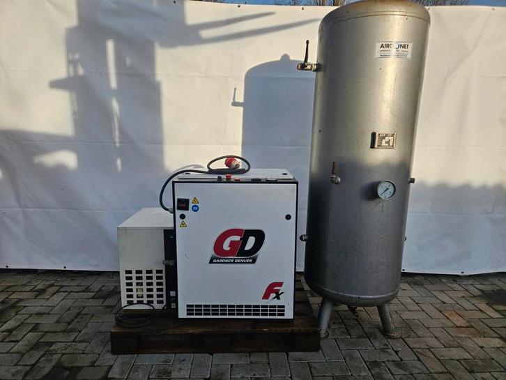 Gardner Denver schroefcompressor 1000 l/min, Doe-het-zelf en Verbouw, Compressors, Gebruikt, 10 bar of meer, 100 liter of meer