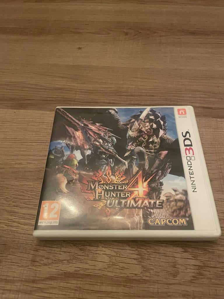 Monster Hunter 4 Ultimate - Nintendo 3DS, Online, 1 speler, Ophalen of Verzenden, Zo goed als nieuw