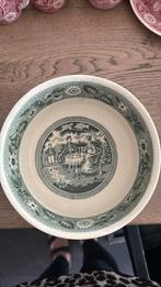 Teadrinker kastkom P Regout groen, Antiek en Kunst, Antiek | Servies los, Ophalen of Verzenden