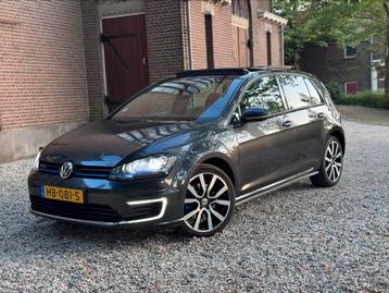 Volkswagen Golf 1.4 TSI Phev 204pk 5D DSG 2015 Zwart beschikbaar voor biedingen