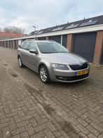 Skoda Octavia 1.6 TDI 81KW Comdi DSG 2015, Auto's, Automaat, Stof, Overige kleuren, Particulier