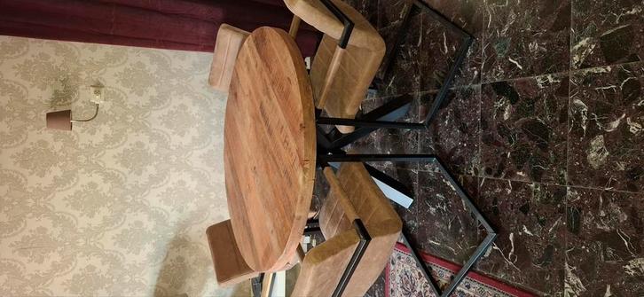 Mooie set eettafel en 4 stoelen, bruin, Huis en Inrichting, Tafels | Eettafels, Zo goed als nieuw, 100 tot 150 cm, 100 tot 150 cm