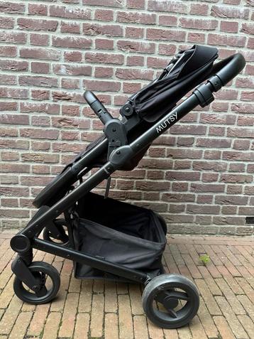 Mutsy Nexo Kinderwagen - Demo Model beschikbaar voor biedingen
