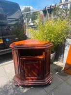 Te koop: Klassieke Massief Houten Hoekkast, Ophalen, Zo goed als nieuw, Hout