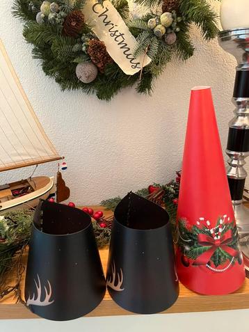 Twee keer De fatboy xmas lampenkap en/of rode hoge beschikbaar voor biedingen