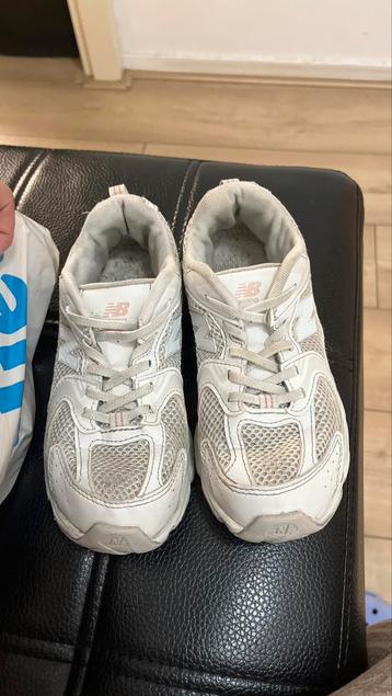 New balance schoenen maat 34,5 beschikbaar voor biedingen