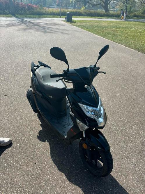Agm Brash50 2019, Fietsen en Brommers, Snorfietsen en Snorscooters, Zo goed als nieuw, Overige merken, Benzine, Ophalen