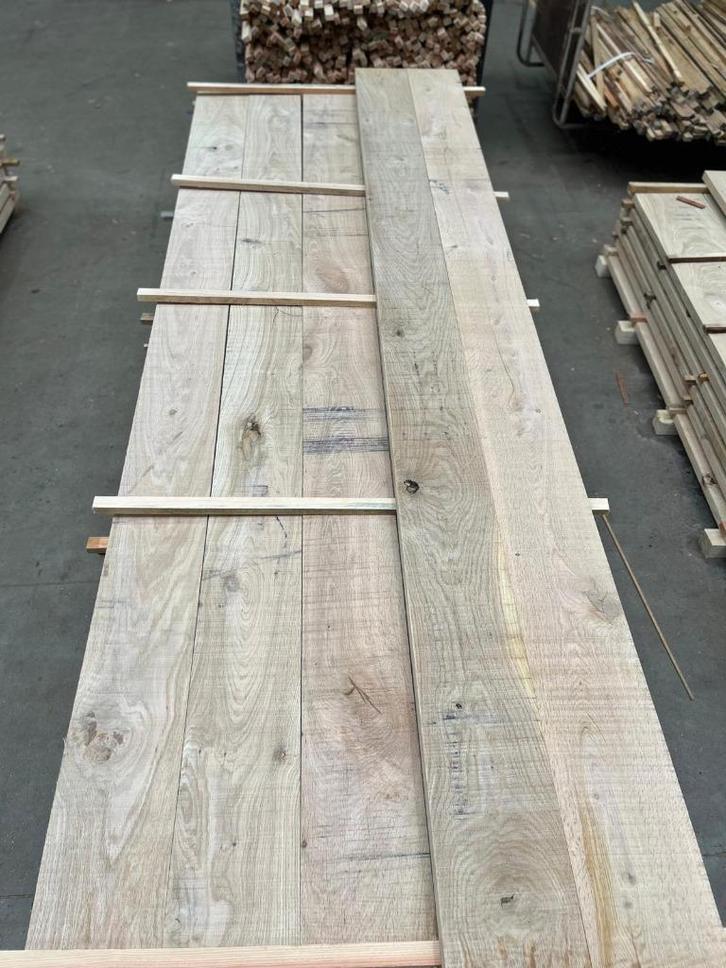 Vers gezaagde eikenplanken 40x150 en 200x3000 mm, Tuin en Terras, Palen, Balken en Planken, Nieuw, Planken, 250 cm of meer, Ophalen