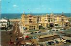 Scheveningen - Gevers Deijnootweg met Palace Hotel (1960)