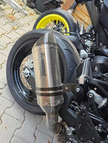 Kawasaki Z900 Akrapovic Slip-on Demper beschikbaar voor biedingen
