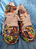 Nieuwe bontgekleurde sneakers maat 38, Kleding | Dames, Schoenen, Ophalen of Verzenden, Nieuw, Overige kleuren, Sneakers of Gympen