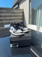 Air jordan 1 mid, Ophalen of Verzenden, Zo goed als nieuw
