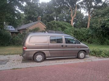Hyundai h200 kampeerauto beschikbaar voor biedingen