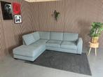 GRATIS LEVERING Hoekbank Lichtblauw 260x215 GEREINIGD, Huis en Inrichting, Banken | Bankstellen, 250 tot 300 cm, Hoekbank, Ophalen of Verzenden