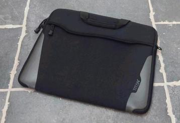 Titan Laptopsleeve / Laptoptas (19,6 inch laptop) NIEUW! beschikbaar voor biedingen