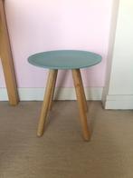 Tafeltje met kunststof blad en houten poten, Ophalen, Minder dan 45 cm, Gebruikt, Rond