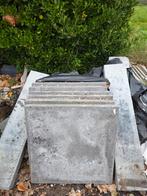Gratis Ophalen: Terrastegels + betonblokken, Ophalen, Gebruikt, Minder dan 5 m², Beton