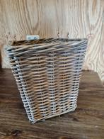 Rotan Bloempot - Natuurlijke Uitstraling, Tuin, Gebruikt, Minder dan 60 cm, Ophalen of Verzenden