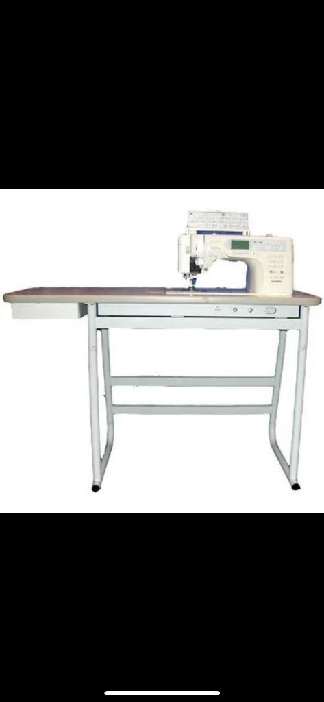 Janome Memory craft naaimachinetafel, Hobby en Vrije tijd, Naaien en Fournituren, Nieuw, Ophalen