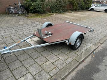 Motortrailer beschikbaar voor biedingen