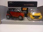 Smart For Two rood met extra gele kappen Maisto 1:18 KRD, Ophalen of Verzenden, Zo goed als nieuw, Auto, Maisto