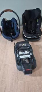 Set autostoelen en base van BeSafe zwart en blauw, Kinderen en Baby's, Autostoeltjes, Overige merken, Verstelbare rugleuning, Gebruikt
