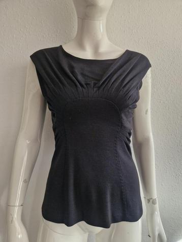 Roberto Cavalli top. Maat 38, Zwart. beschikbaar voor biedingen