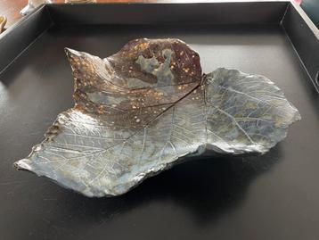 Herfst Schaal - Bladvormig beschikbaar voor biedingen