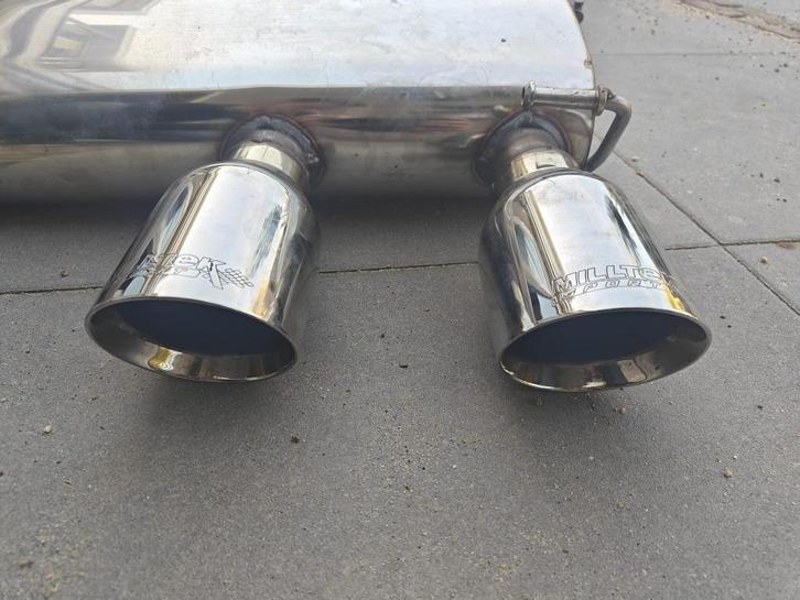 Milltek Non Resonated Volkswagen VW Golf 5 MK5 V R32 3.2 V6, Auto-onderdelen, Uitlaatsystemen, Volkswagen, Nieuw, Ophalen of Verzenden
