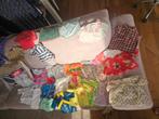 Heel veel oude Poppen kleertjes  jurken jassen pyama, Verzamelen, Poppen, Ophalen of Verzenden, Gebruikt, Pop