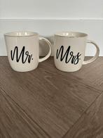 Nieuwe Triple Gifffted mokken Mr & Mrs, Huis en Inrichting, Keuken | Servies, Ophalen, Nieuw, Overige stijlen, Kop(pen) en/of Schotel(s)