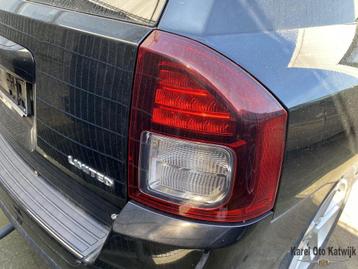 Achterlicht rechts Jeep Compass zwart 2014 beschikbaar voor biedingen