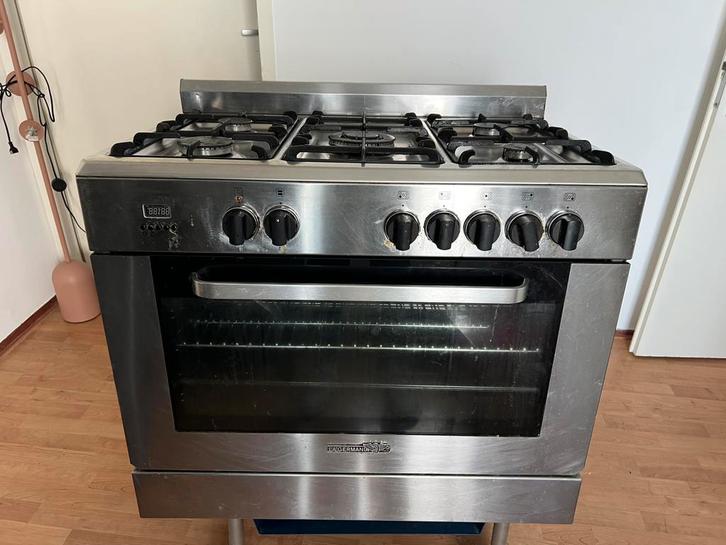 La Germania 5-pits Gasfornuis, Witgoed en Apparatuur, Fornuizen, Gebruikt, Vrijstaand, Gas, 5 kookzones of meer, 85 tot 90 cm