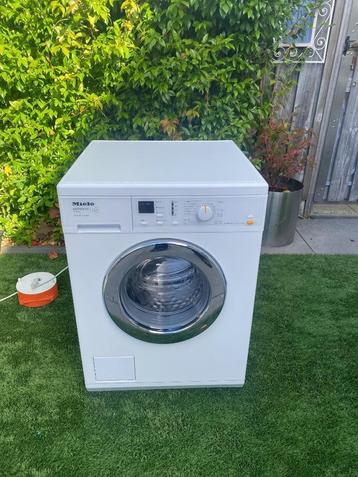 Wasmachine MIELE wit beschikbaar voor biedingen