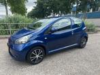 Toyota Aygo 1.0-12V!Airco!Carplay!, Voorwielaandrijving, Gebruikt, Startonderbreker, 68 pk